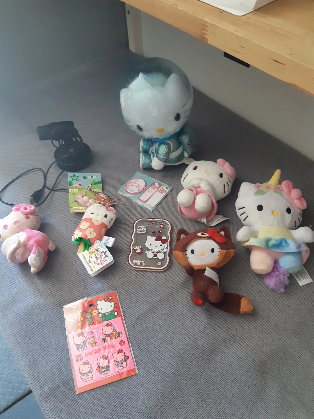 Hello Kitty bundle