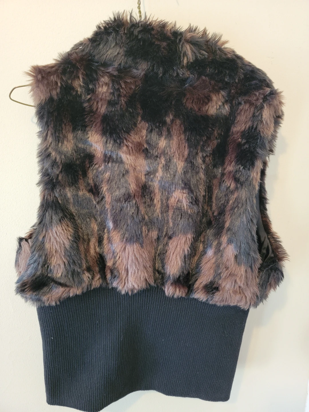 Ashley & Storm Faux Fur Vest Size XL - photo 3