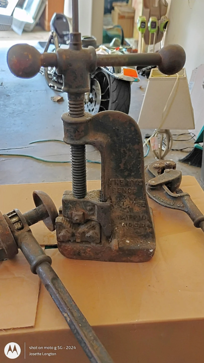 Vintage Prentiss Vise with Pipe Jaws