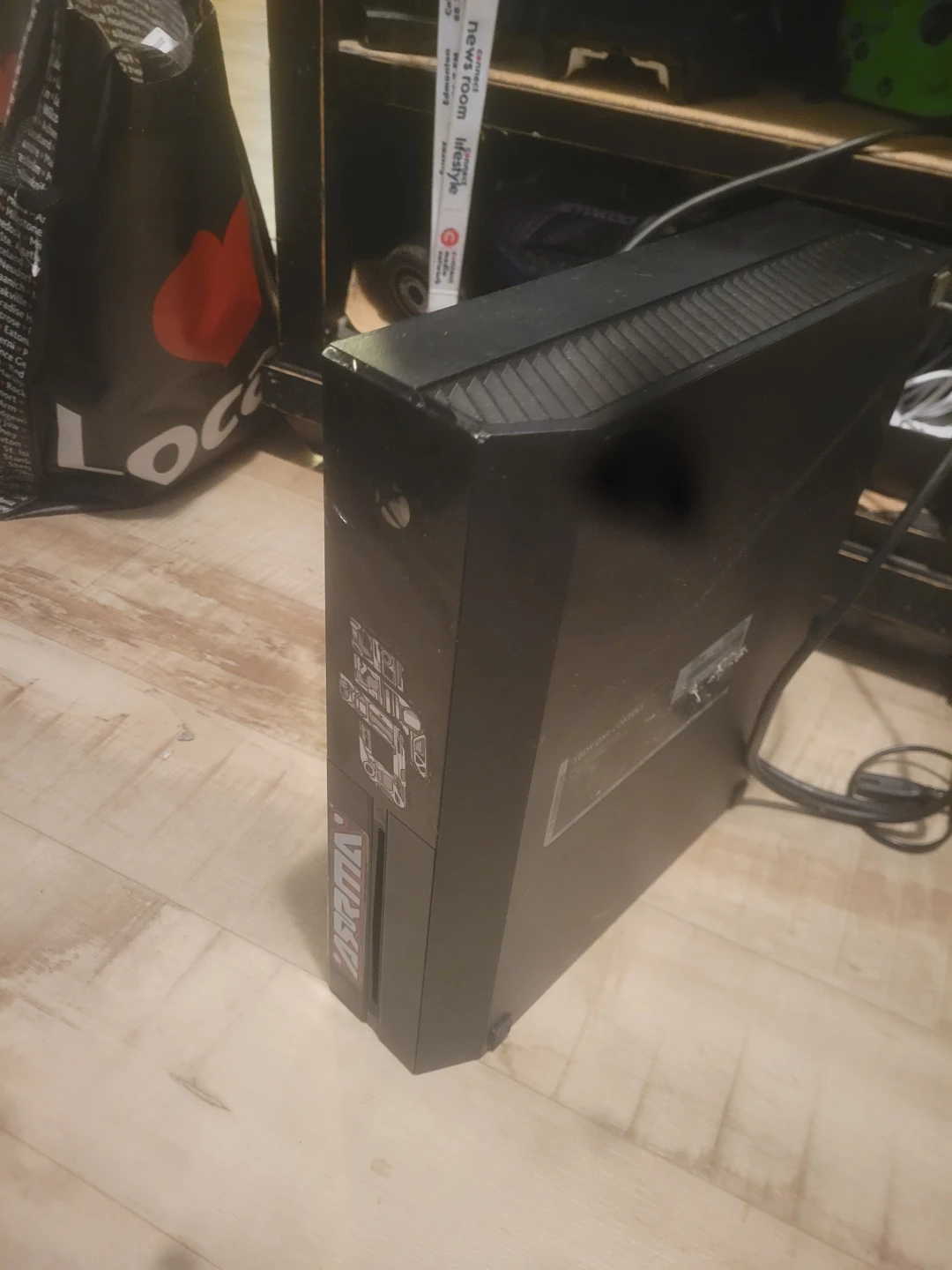 Xbox One S Console - photo 2