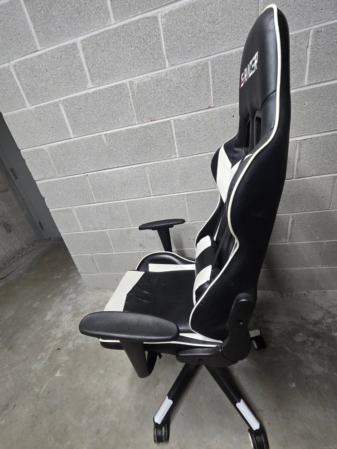 S-Racer Gaming Chair - photo 4