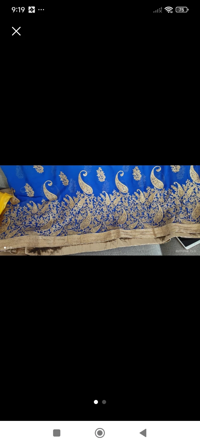 Blue Saree with Gold Embroidery - photo 2