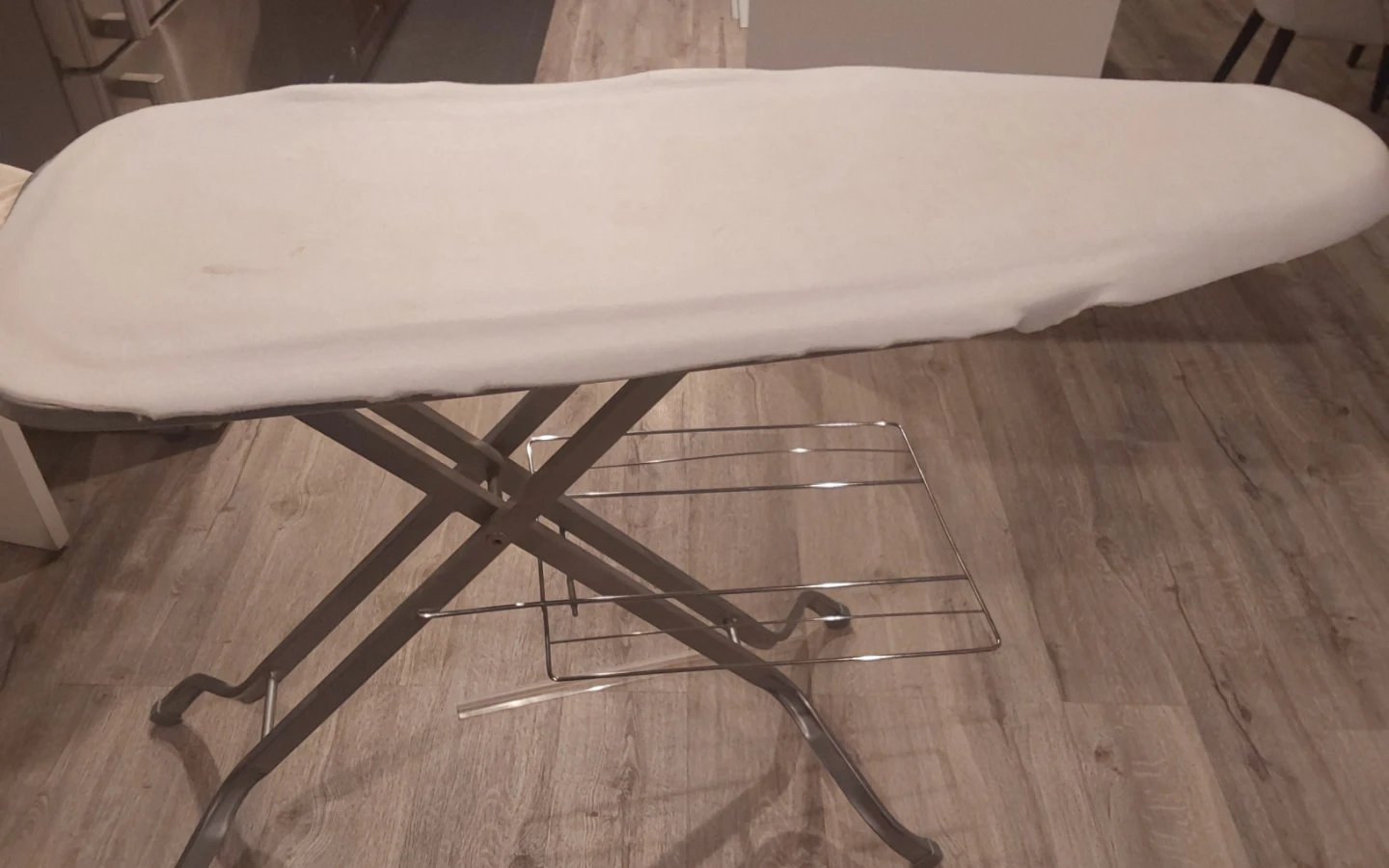 Folding XL Ironing Board with Metal Rack - photo 3