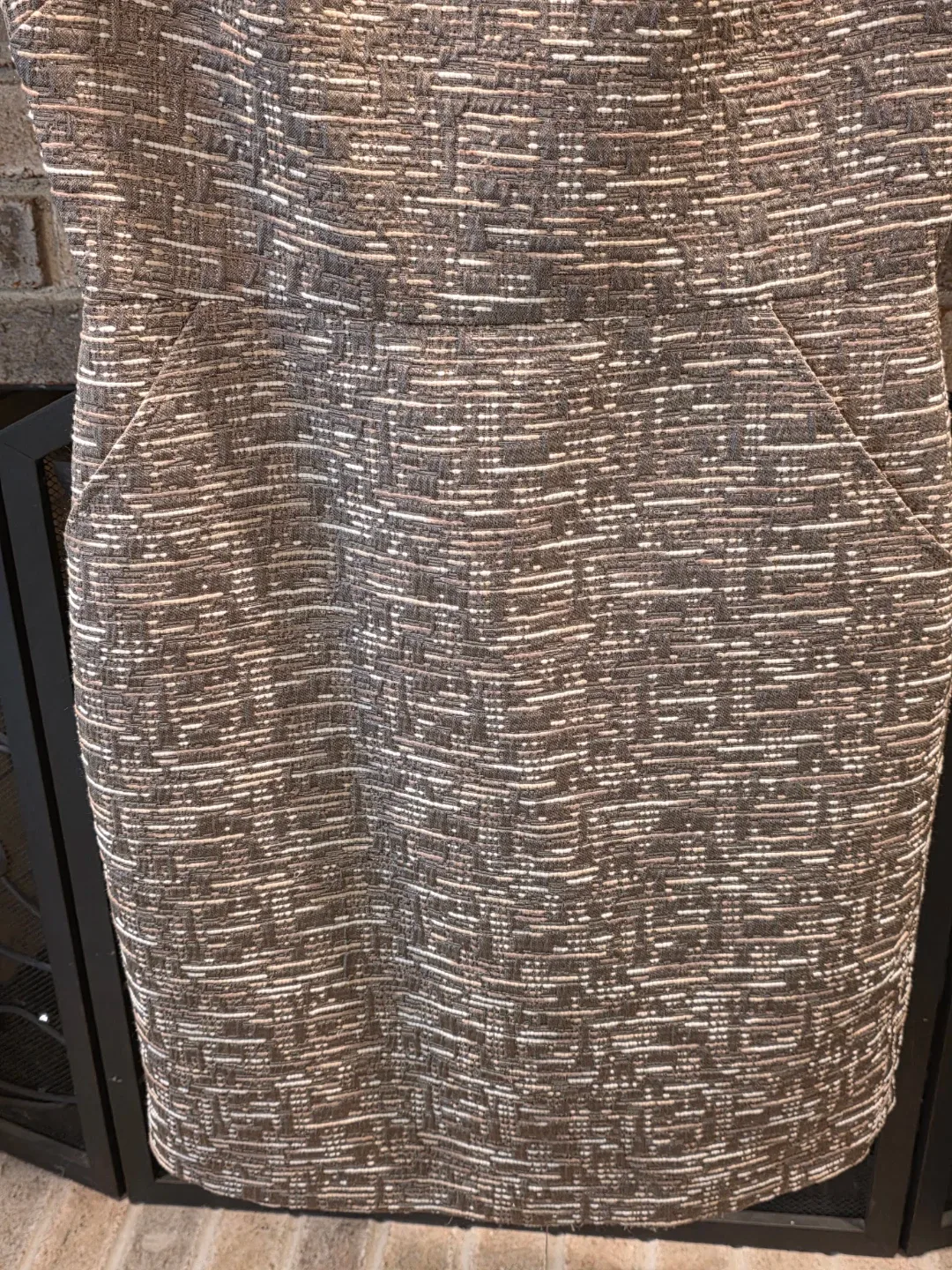 Banana Republic Taupe Sleeveless Textured Sheath Dress Size 8 - photo 5
