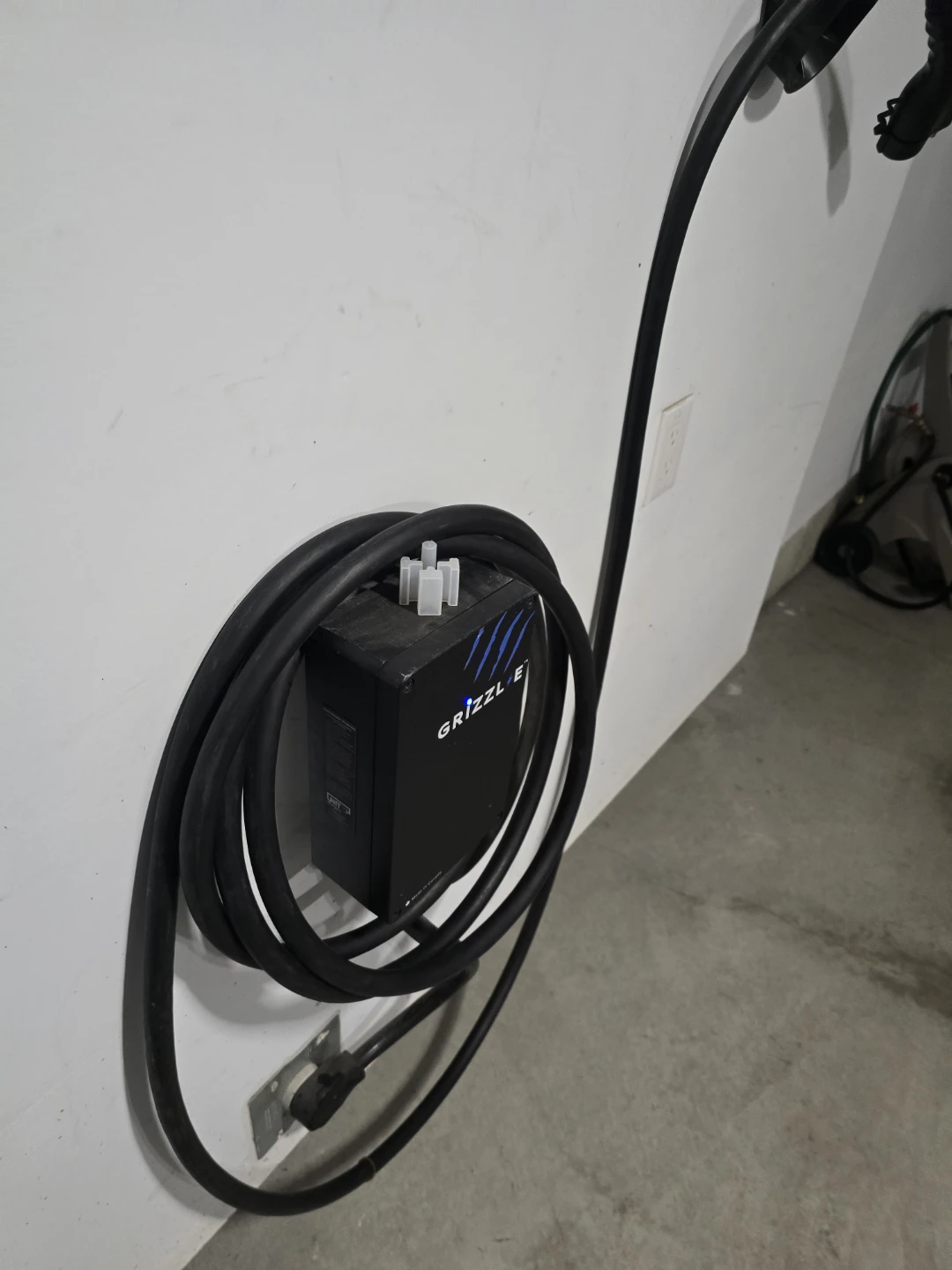 Grizzl-E Classic Black EV Charger - photo 3