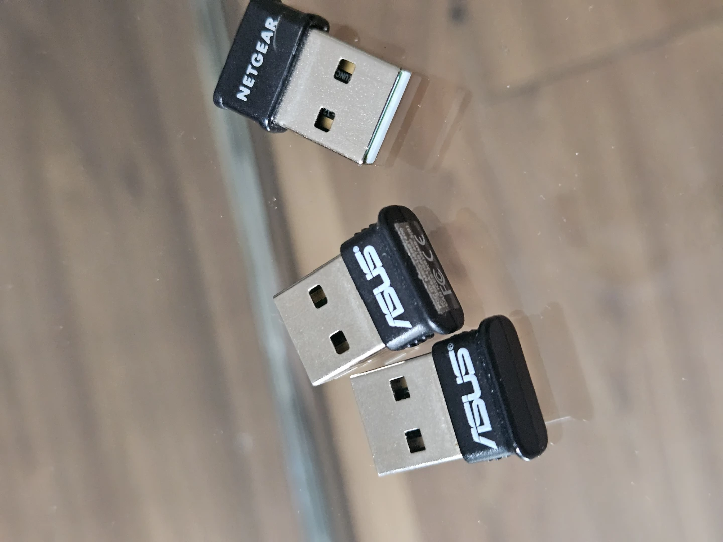 Bluetooth dongle for desktops