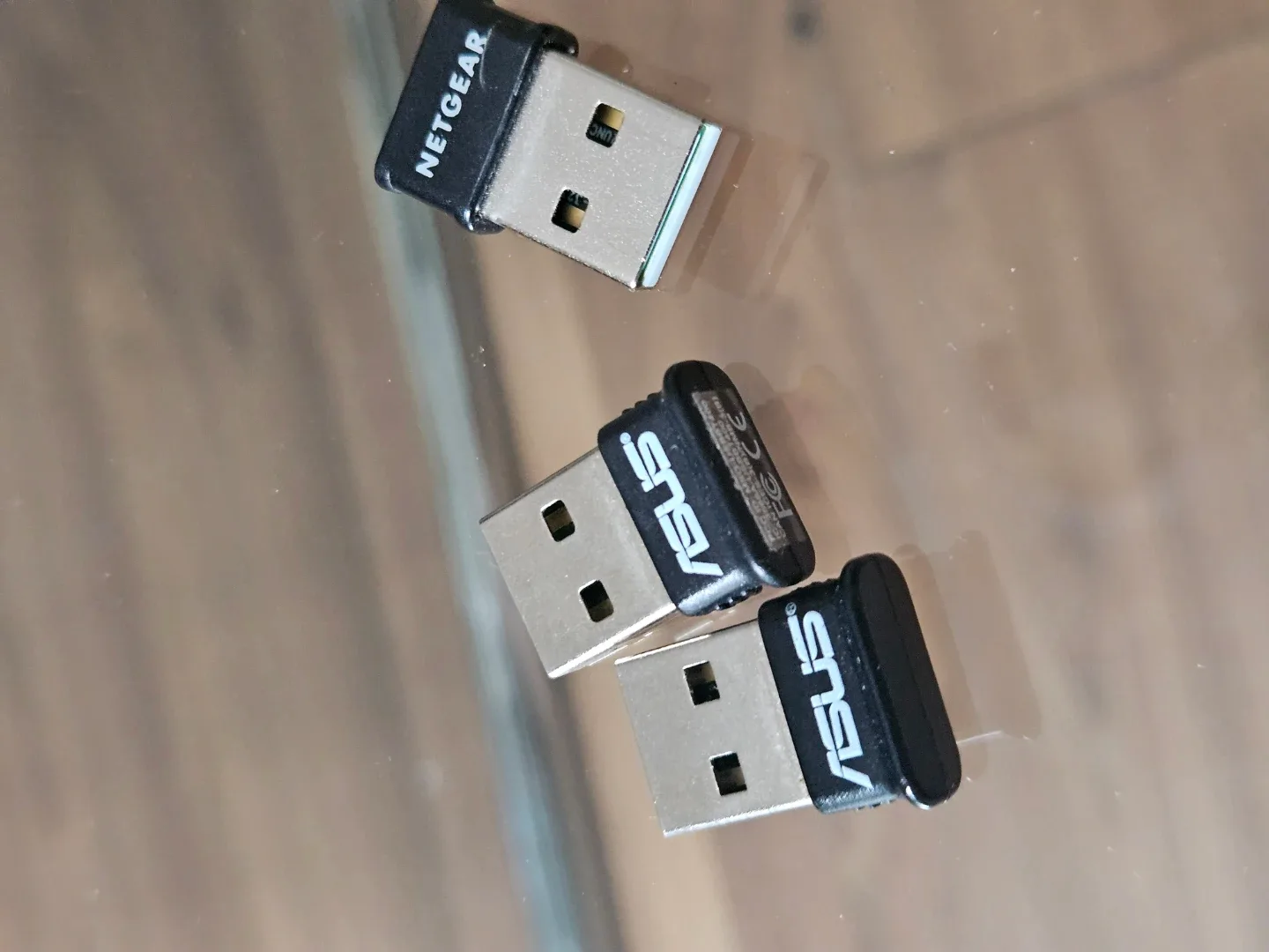 Bluetooth dongle for desktops