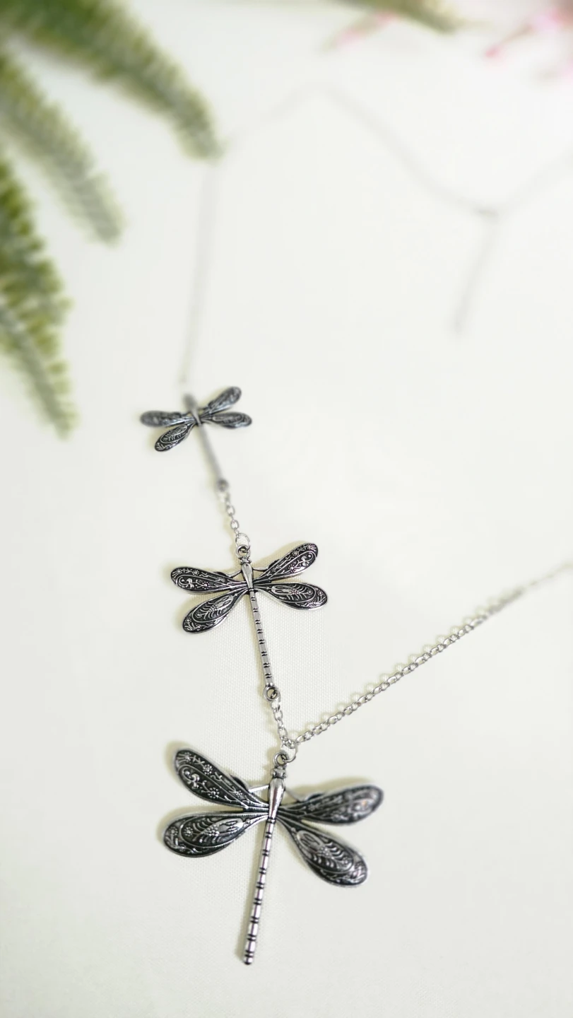Silver Tone Dragonfly Charm Necklace - photo 2