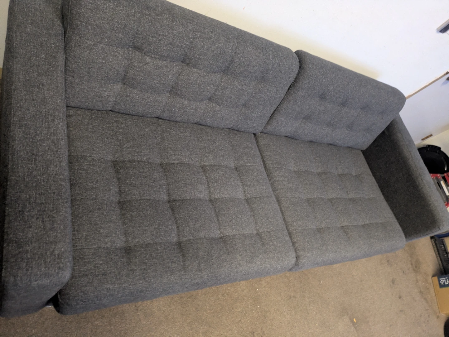 Couch - free delivery - photo 3