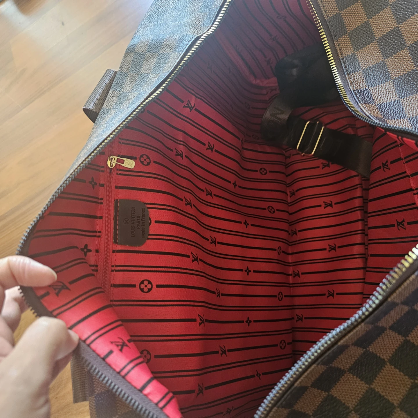 Louis Vuitton Damier Keepall Travel Bag - photo 3