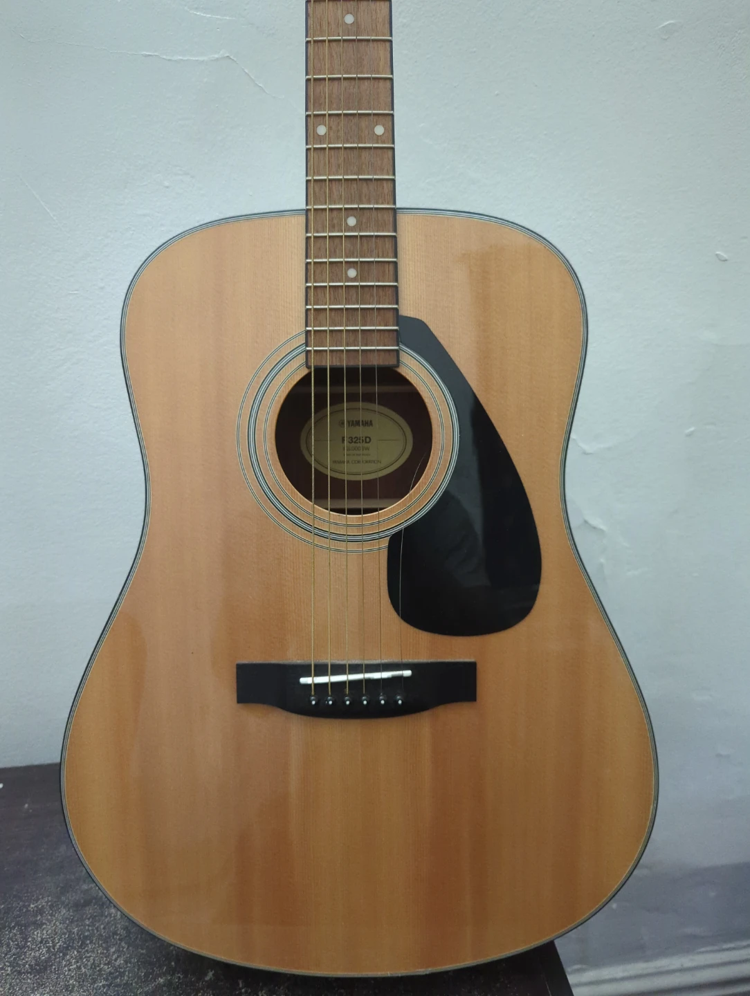 Yamaha Acoustic Guitar FG320D