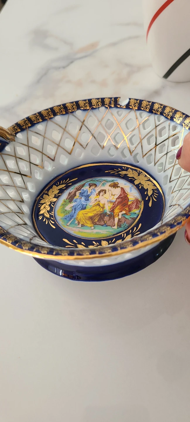 Decorative Ceramic Basket with Gold Trim - photo 2