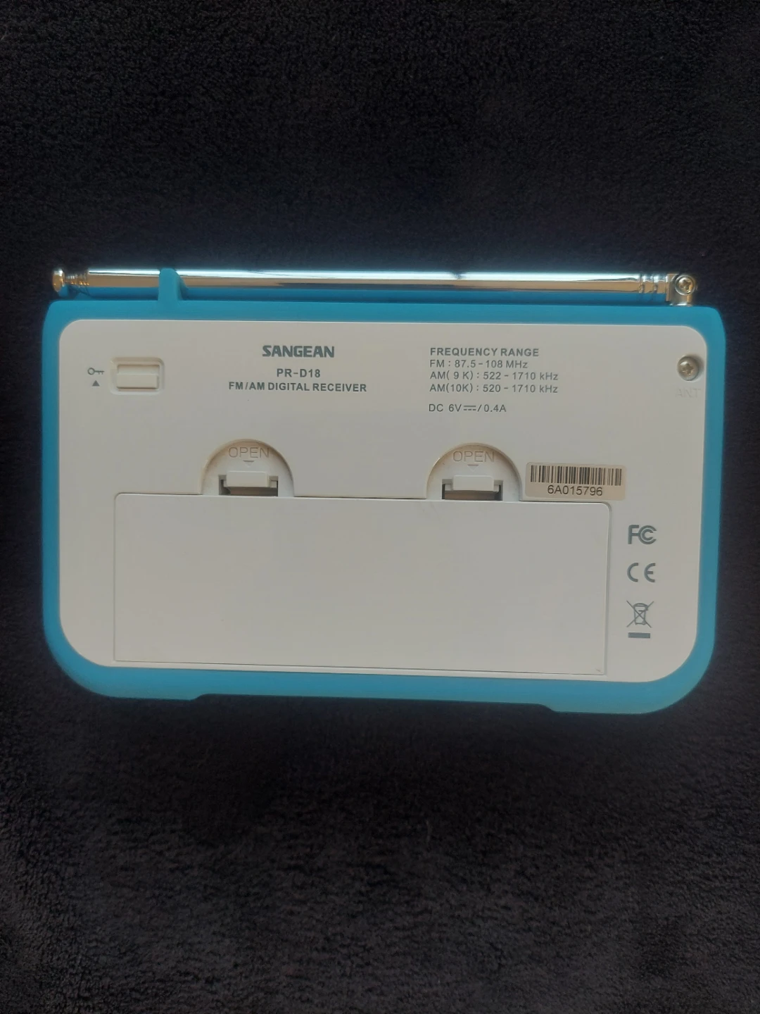 AM/FM Digital Tuning Portable Receiver by Sangean - photo 3