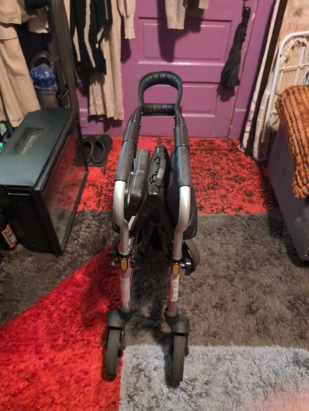 Fold Up Walker - photo 5