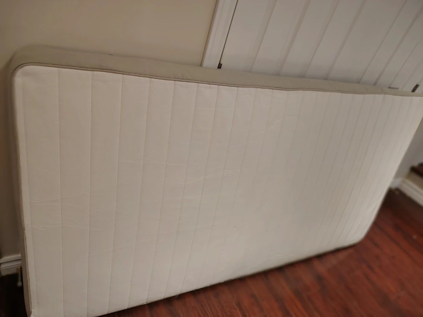 IKEA HUSVIKA Mattress
