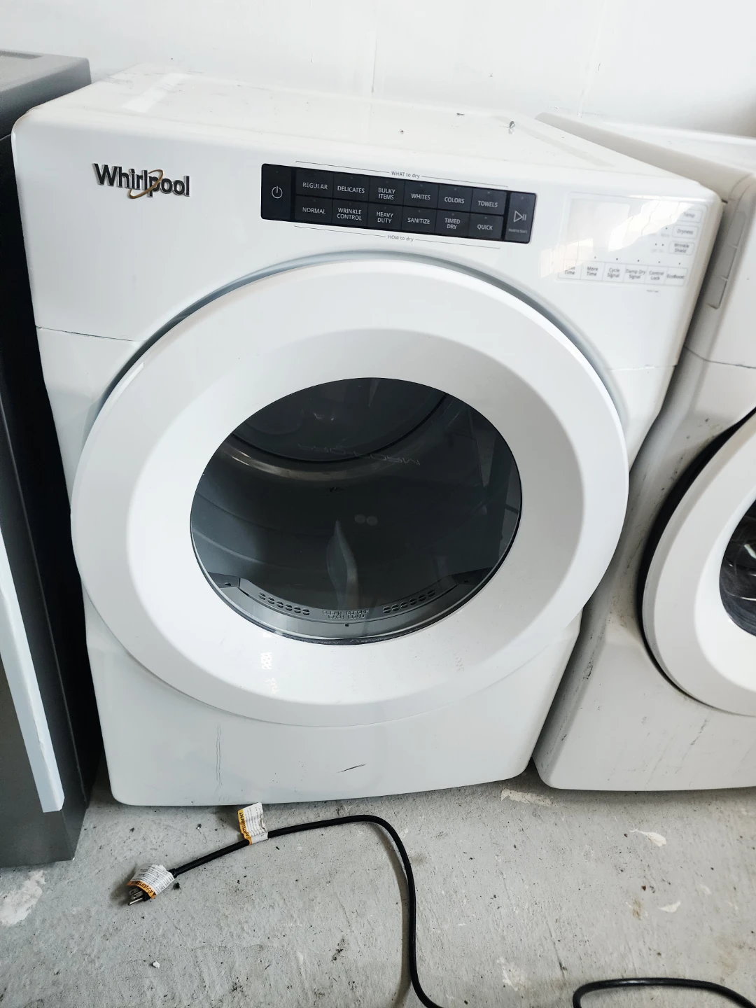 Whirlpool Washer and Dryer - photo 5