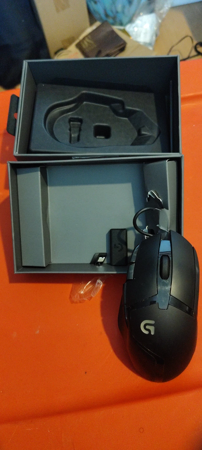 Logitech G502 X LIGHTSPEED Wireless Gaming Mouse - photo 4