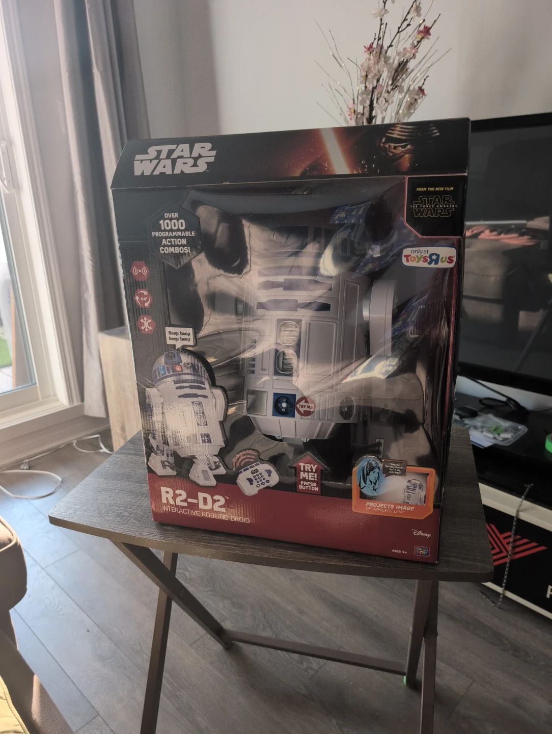 Star Wars R2-D2 Interactive Robotic Droid - photo 2