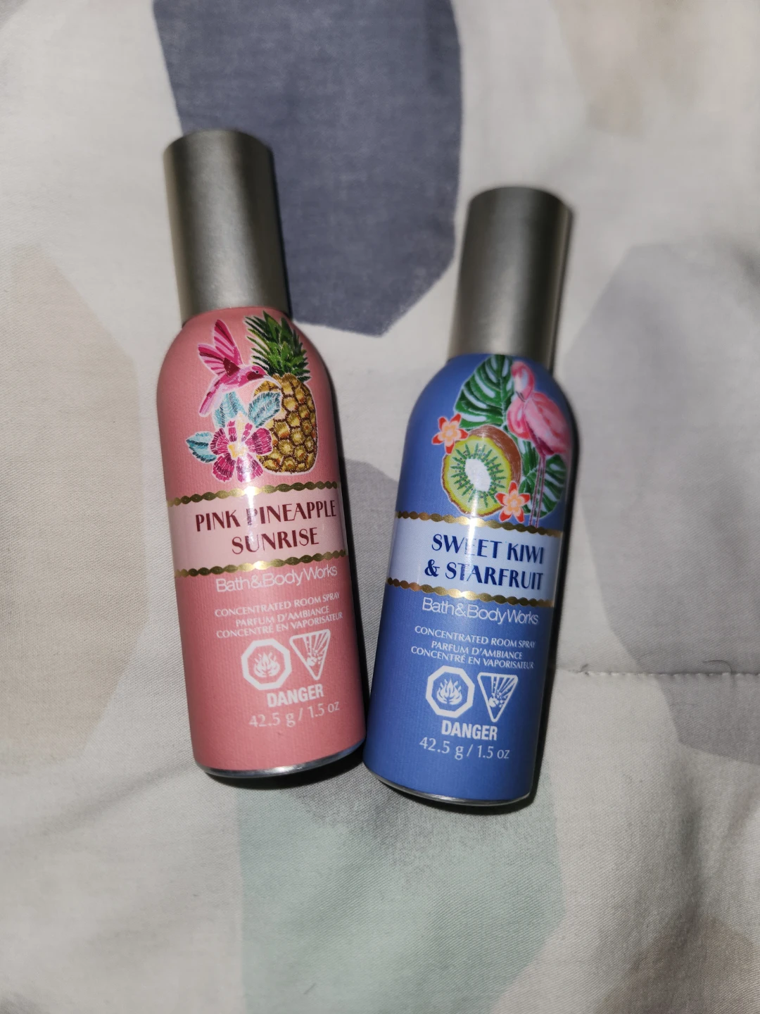 Bath & Body Works Concentrated Room Sprays (2 scents)