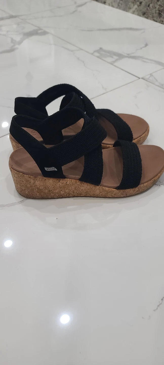 Skechers Arch Fit Black Wedge Sandals - photo 2