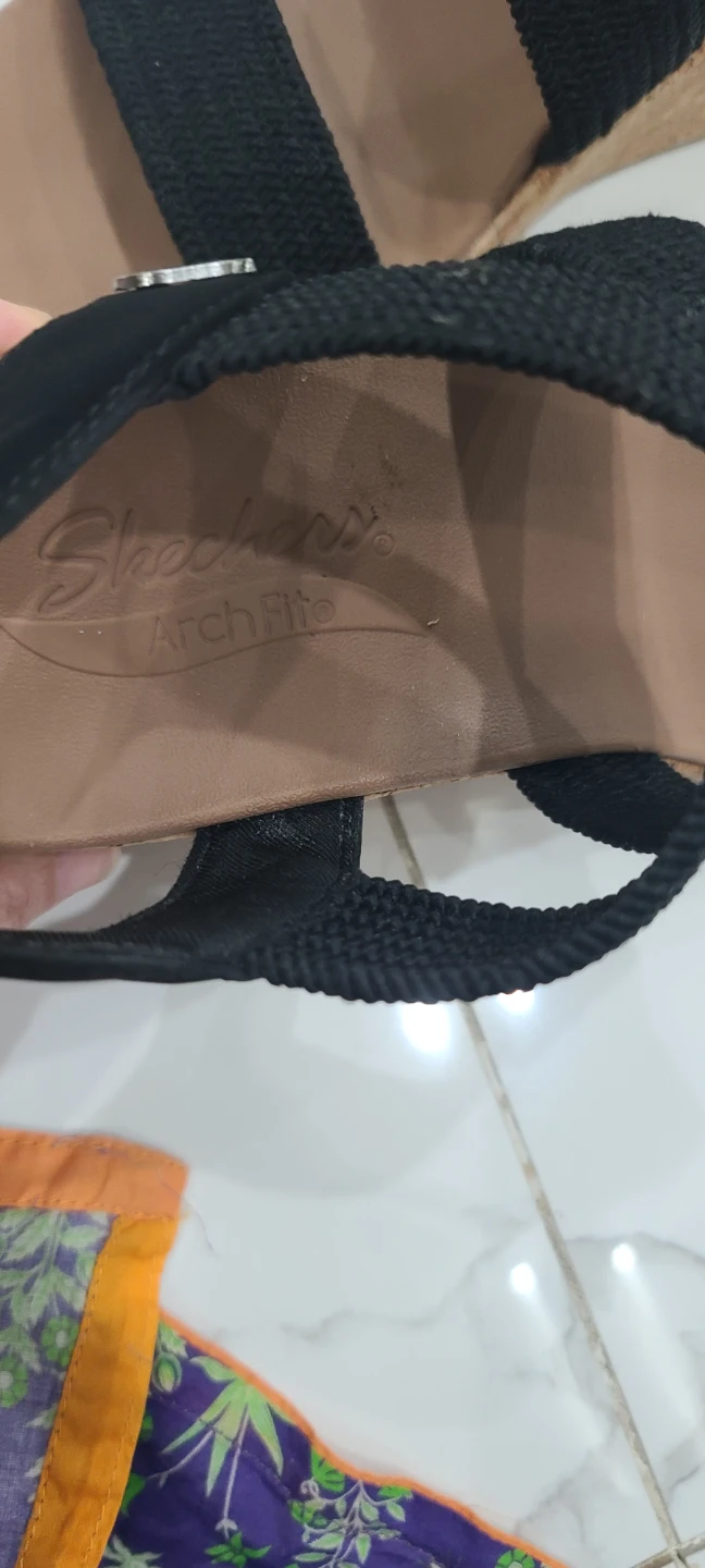 Skechers Arch Fit Black Wedge Sandals - photo 5