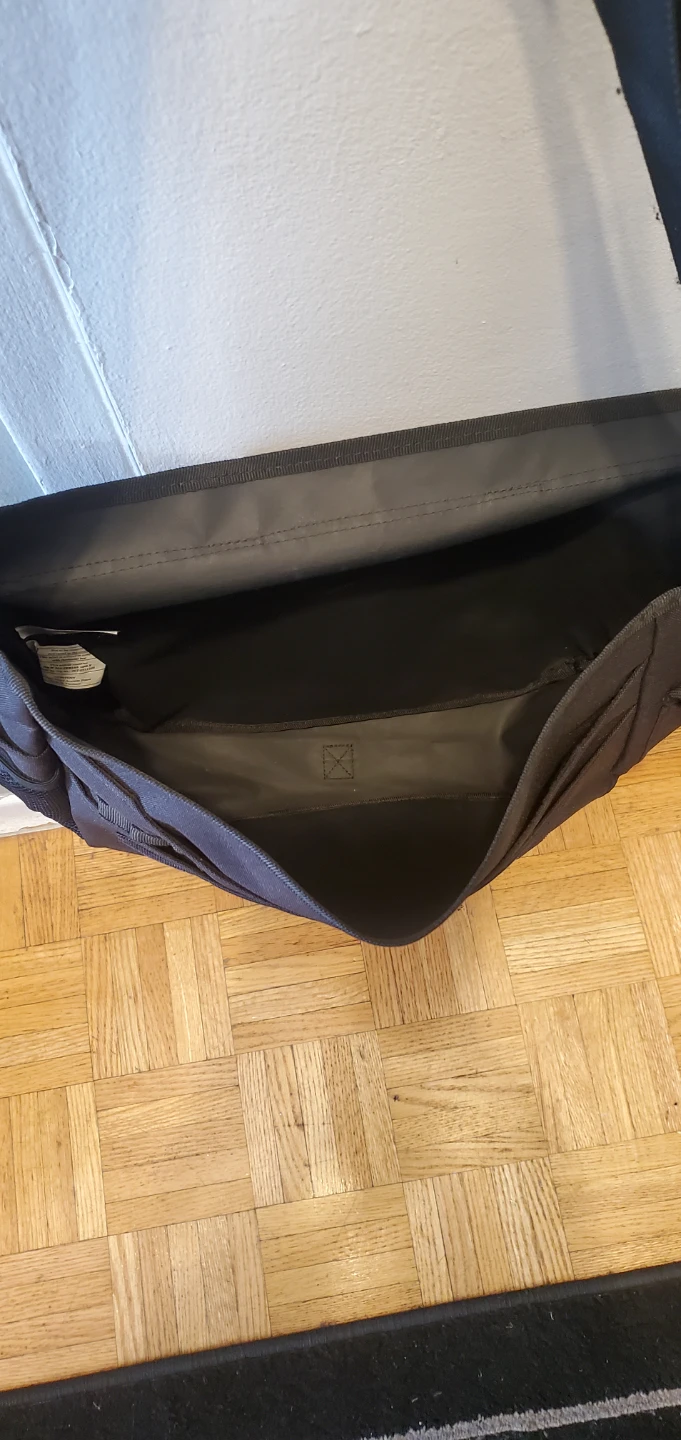 Crossbody Bag  New - photo 3