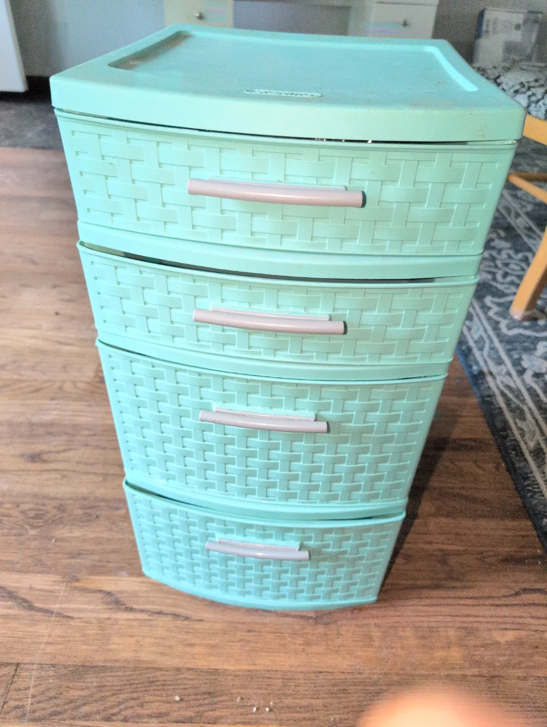 Aqua 4-Drawer Storage Unit