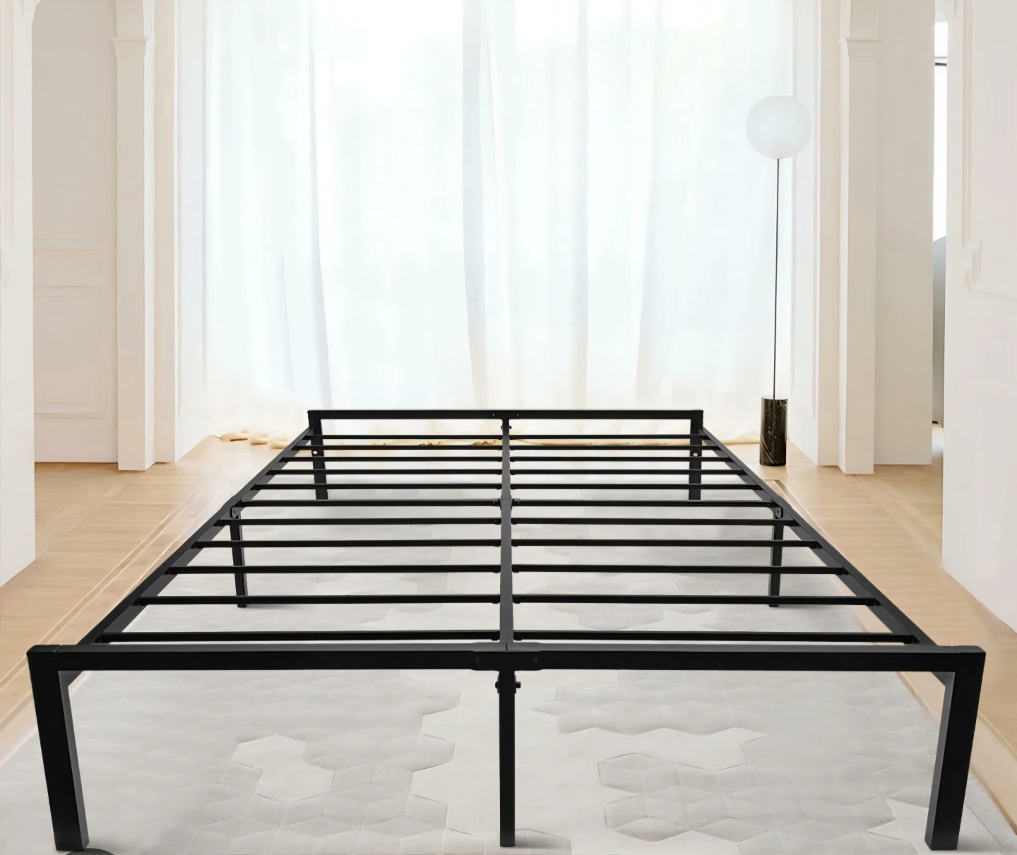 Queen metal bedframe