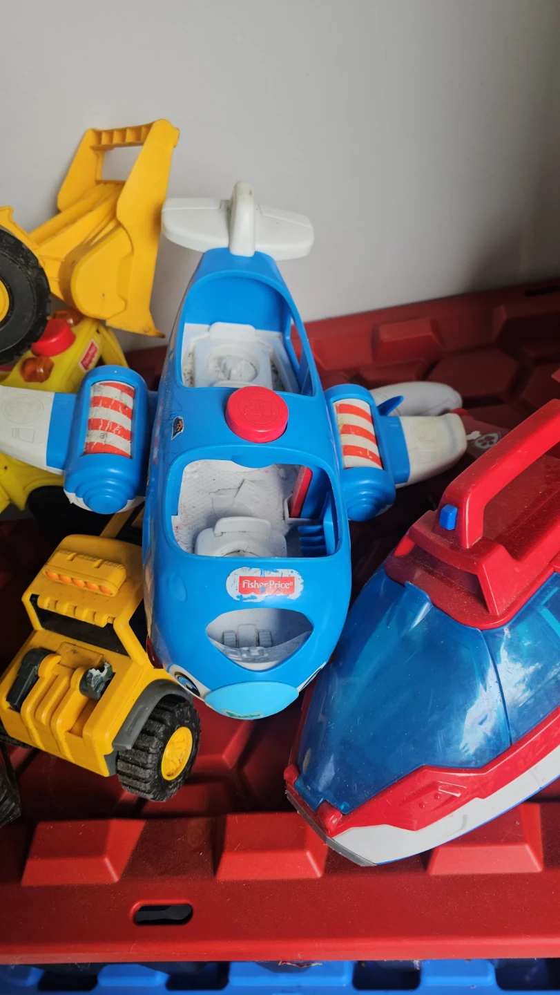 Fisher-Price Little People & Paw Patrol Toys - photo 4