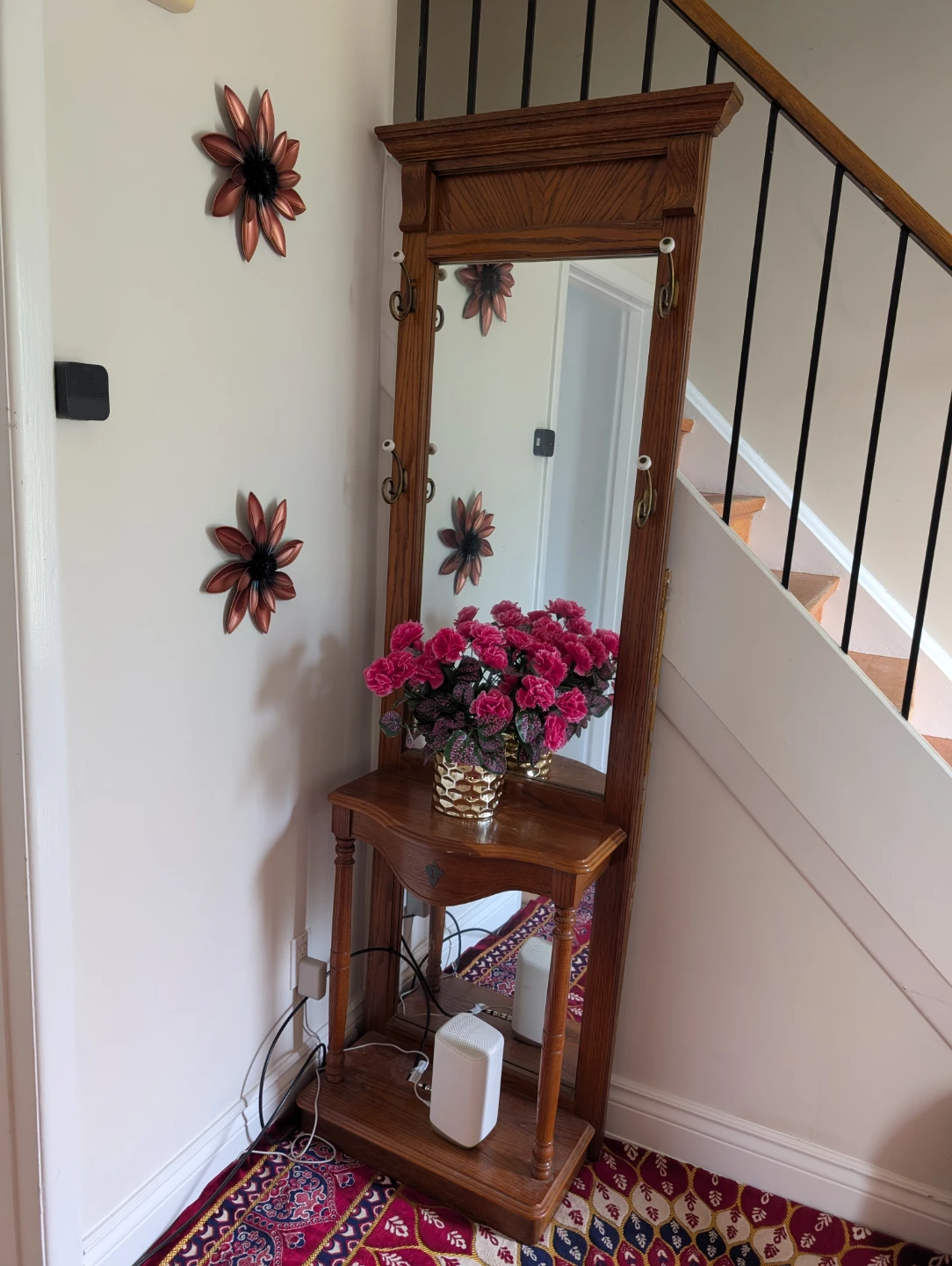 Multi-Functional Wooden Mirror Vanity with Four Side Hooks