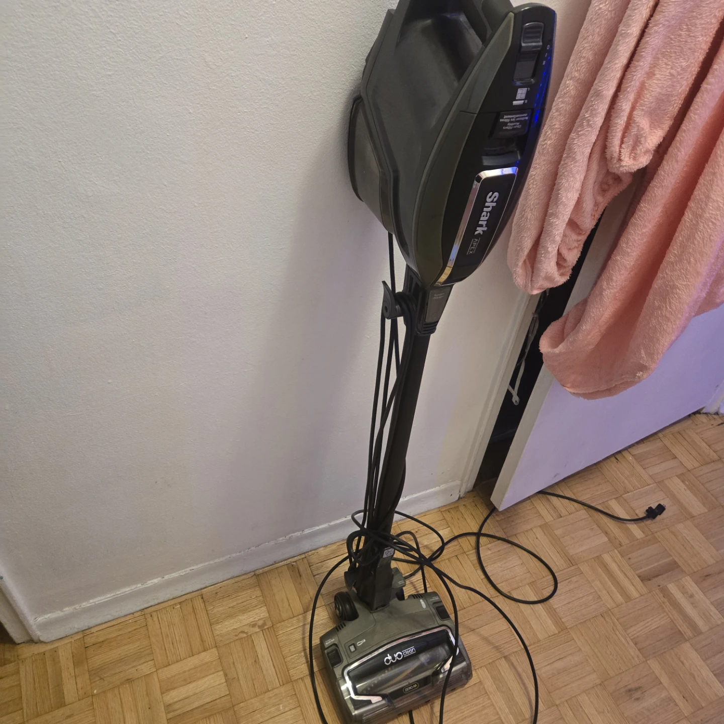 Shark vaccumm