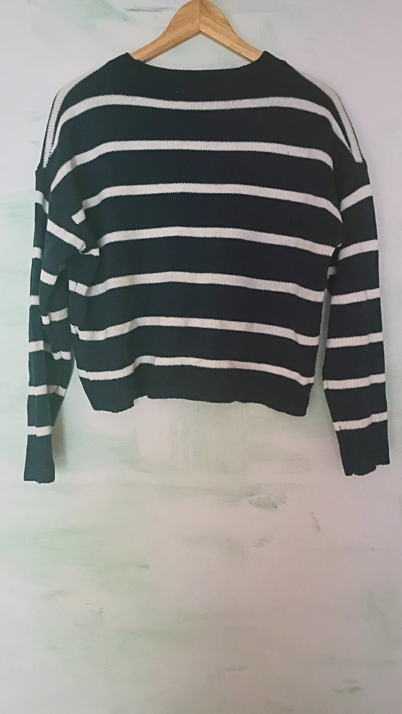 Shein Navy and White Striped Sweater and Shorts Set - photo 4