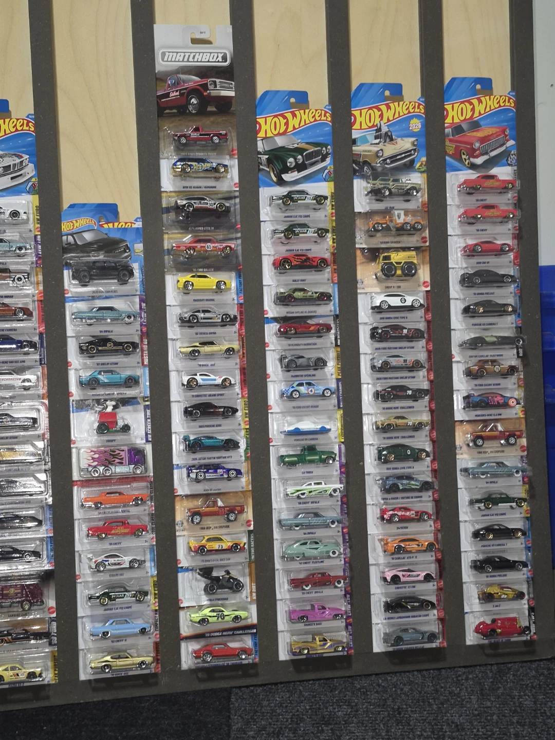 Hot Wheels and Matchbox Die-Cast Cars Collection - photo 3