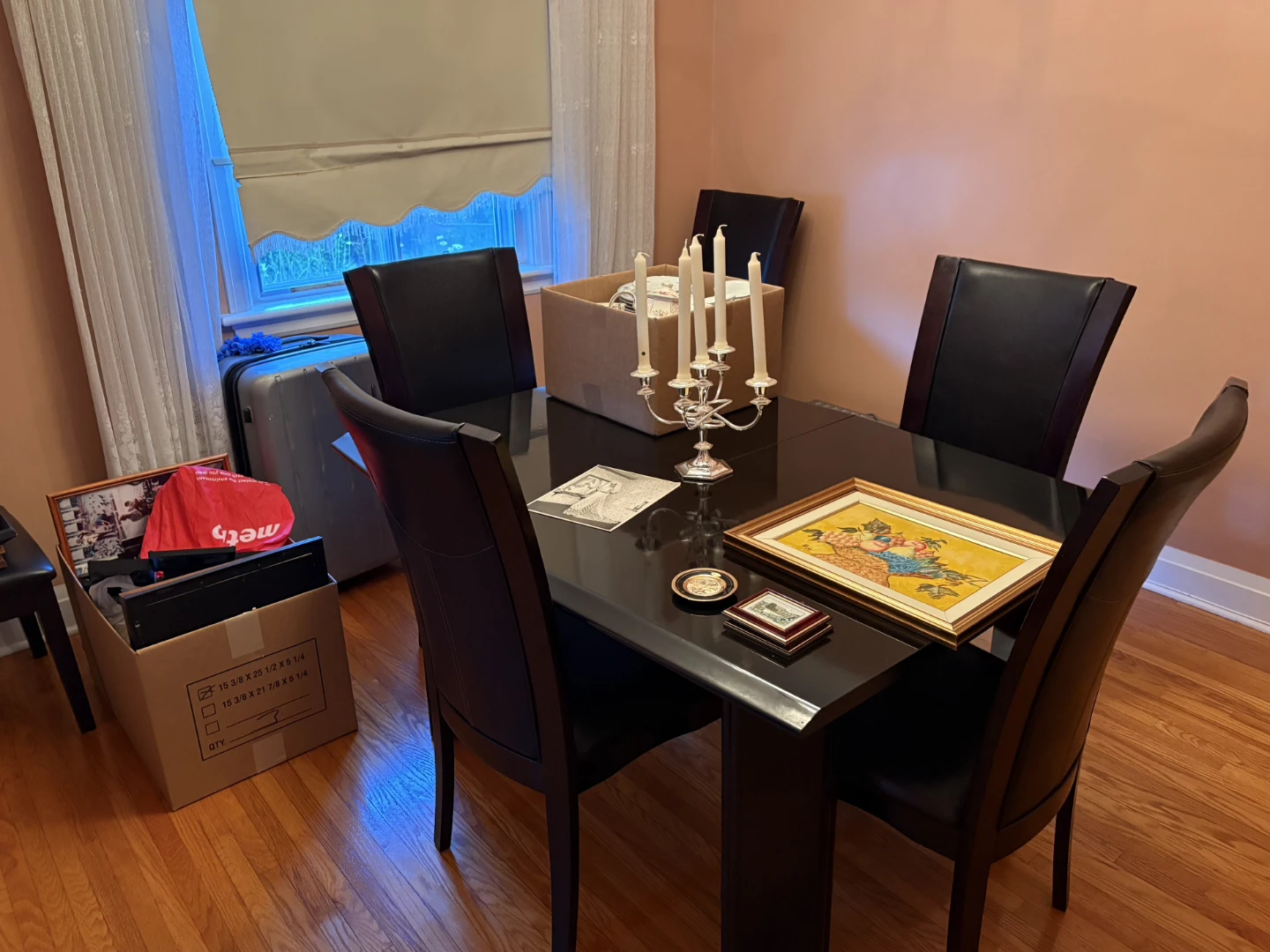 Mahogany Wood Table - photo 2