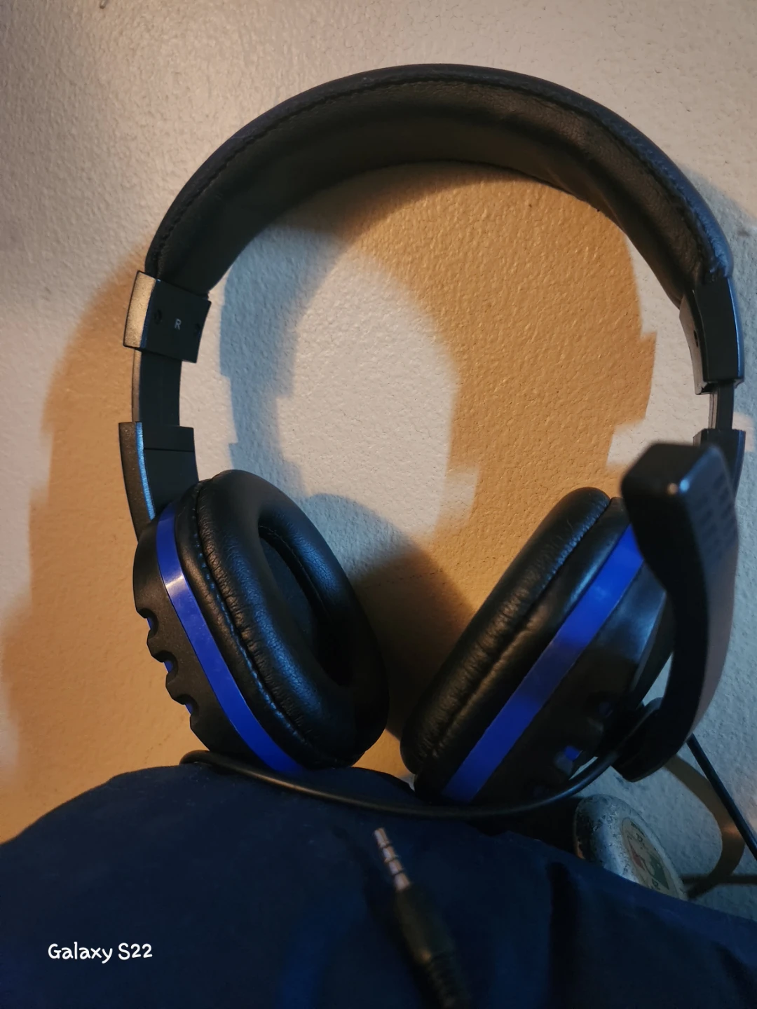 Gaming Headset with Microphone