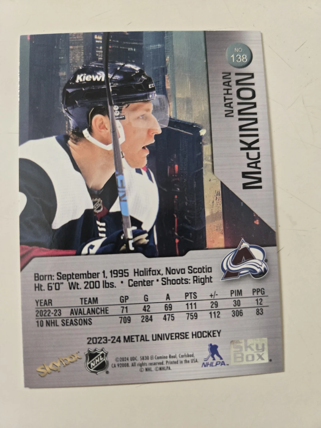 2023-24 Metal Universe Hockey Card #138 Nathan MacKinnon - photo 2