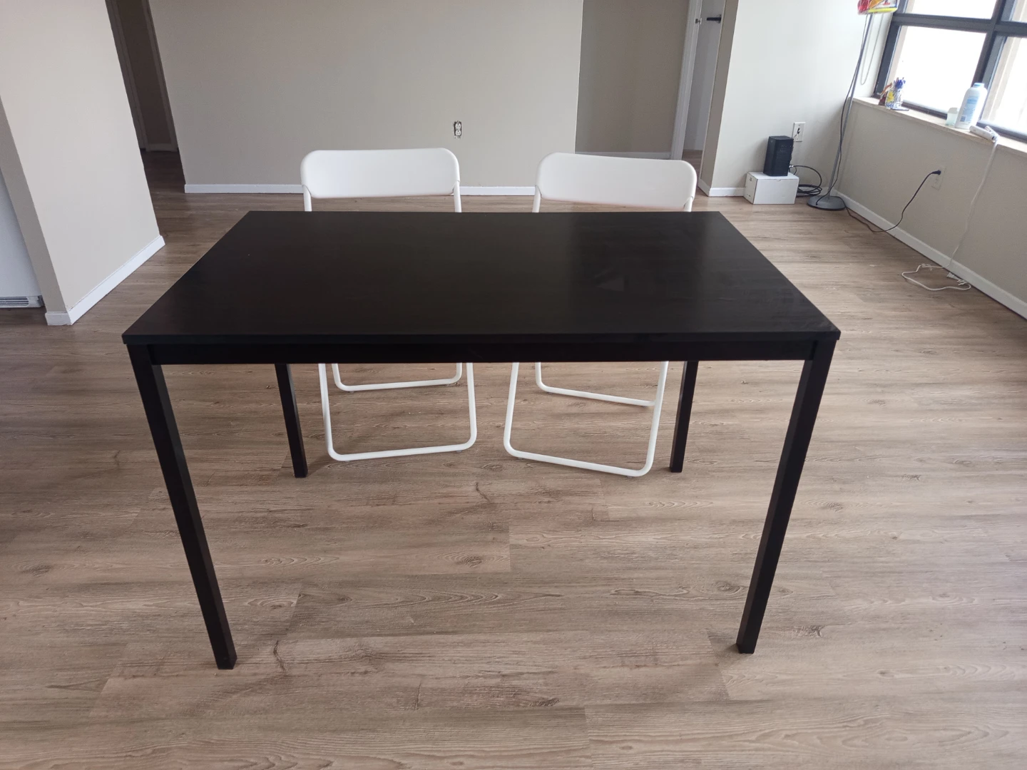 Ikea black table 25  (+ chair total 40 dollars)