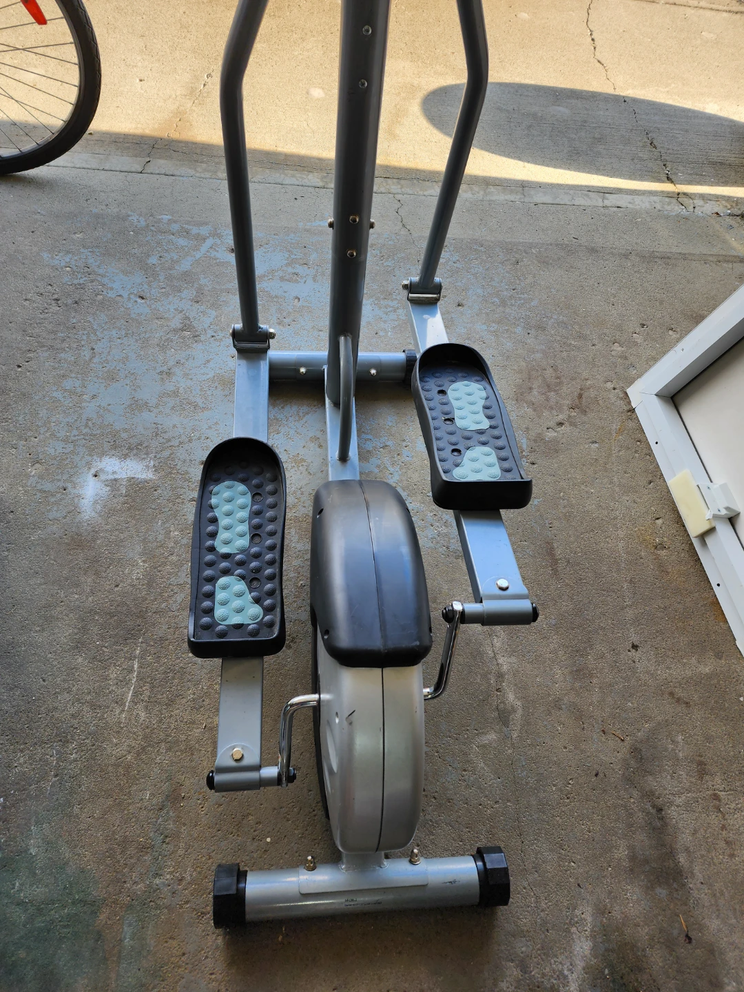 Elliptical Machine - photo 4