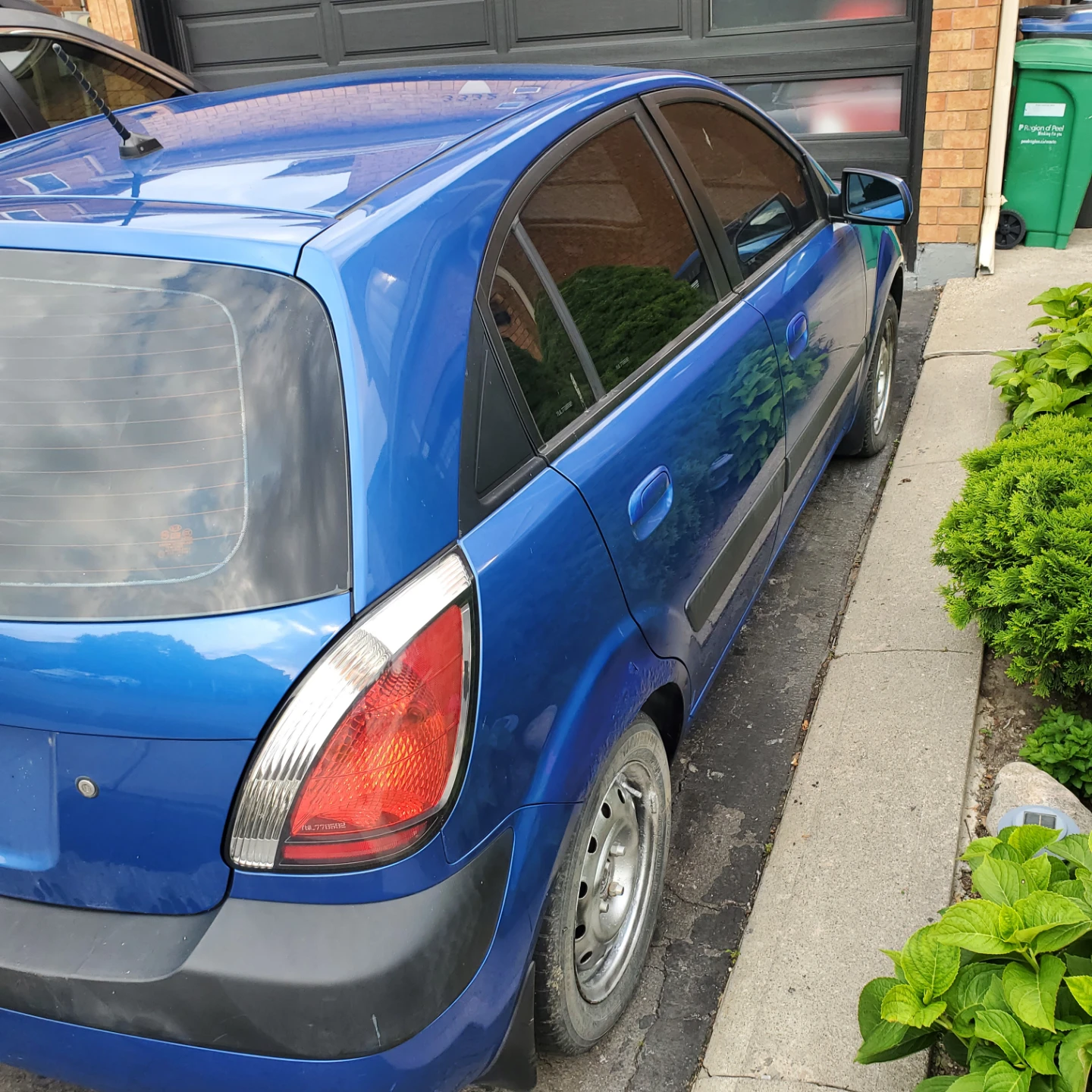 Blue Kia Rio5 - photo 3