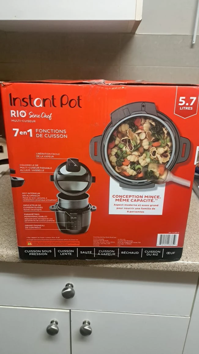 Brand new Instant Pot RIO Chef Series Multi-Cooker 6 Quart