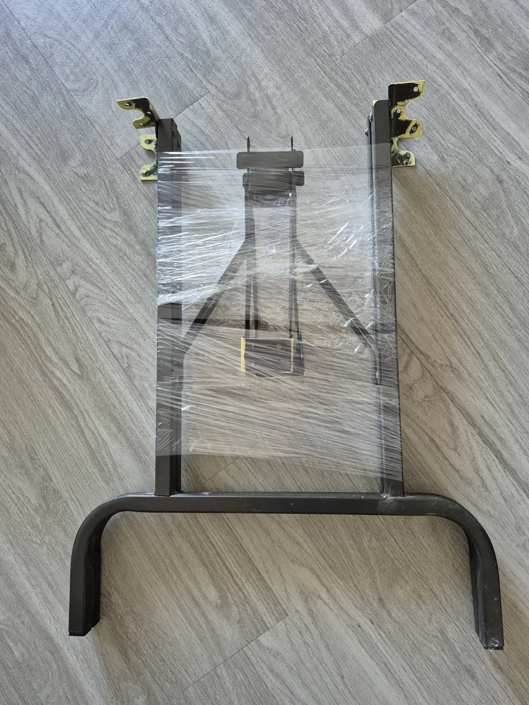 Folding metal tabel legs