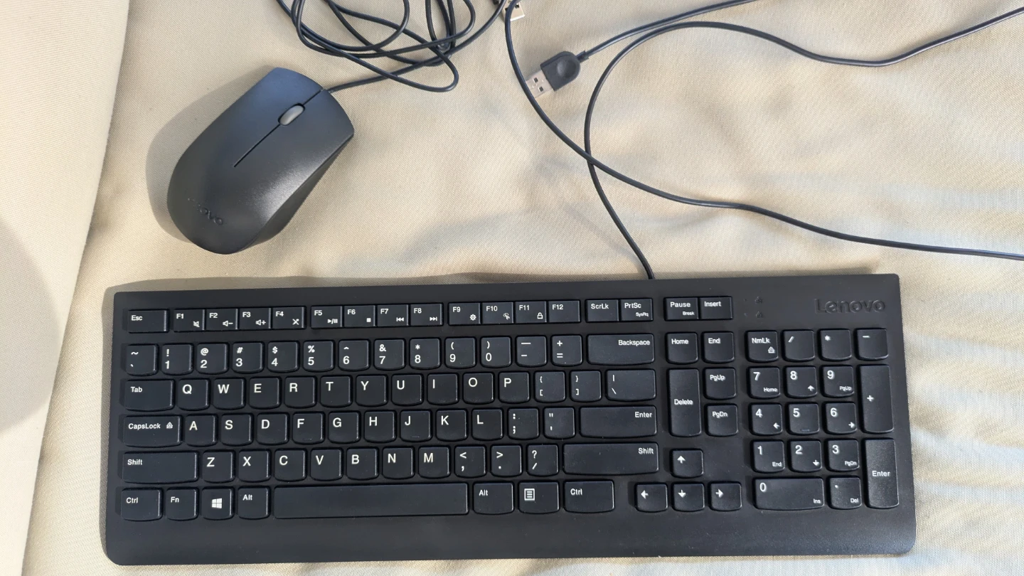 Lenovo Wired USB Keyboard and Mouse duo