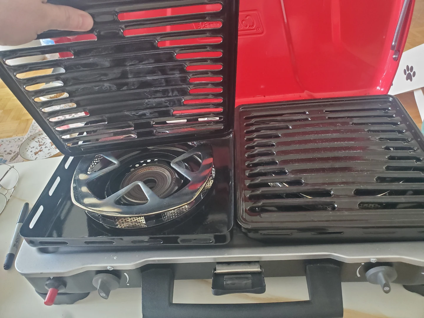 Coleman Classic Propane Gas Camping Stove - photo 4