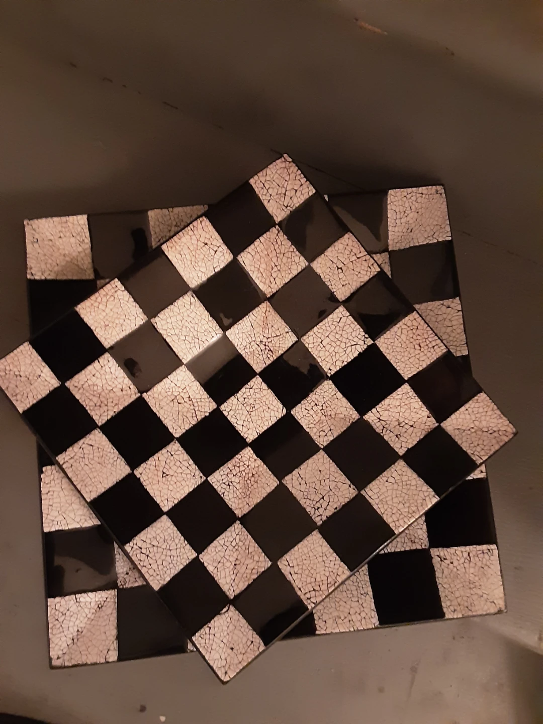 Checkerboard Decorative Plates small and large - photo 3