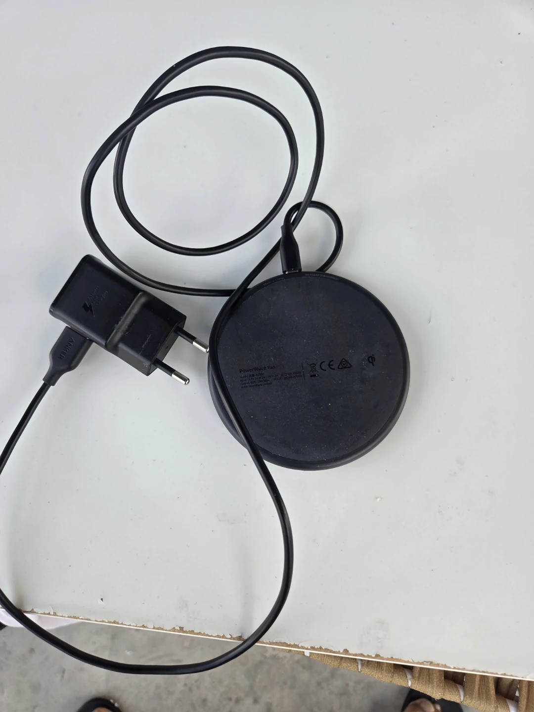 Anker Wireless Charger Pad with Power Delivery Wall Charger - photo 3