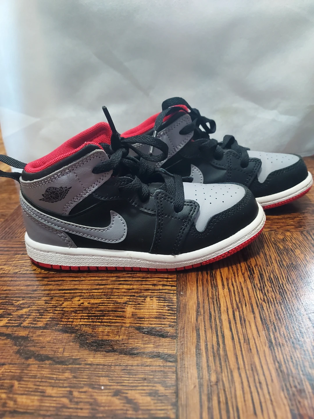 Air Jordan 1 Mid SE Shoes - Toddler - photo 2