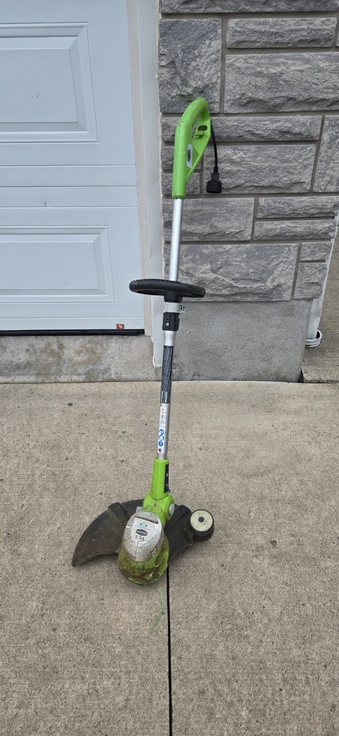 Greenworks 13 Amp Electric String Trimmer