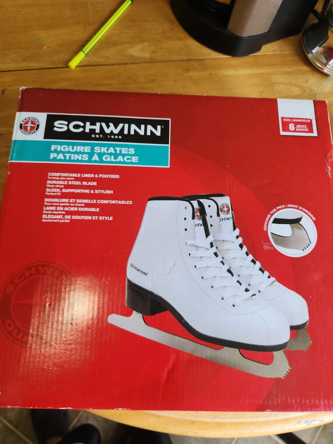 Schwinn White Figure Skates Size 6 - photo 3