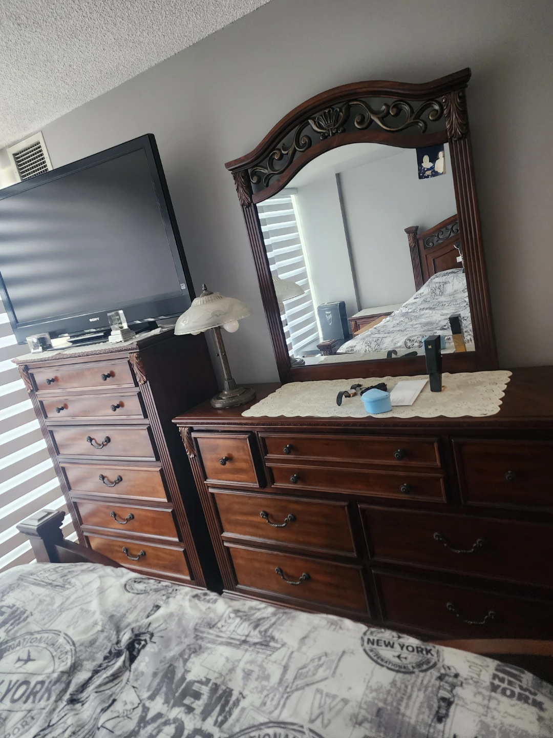 Used home furnitures - photo 2