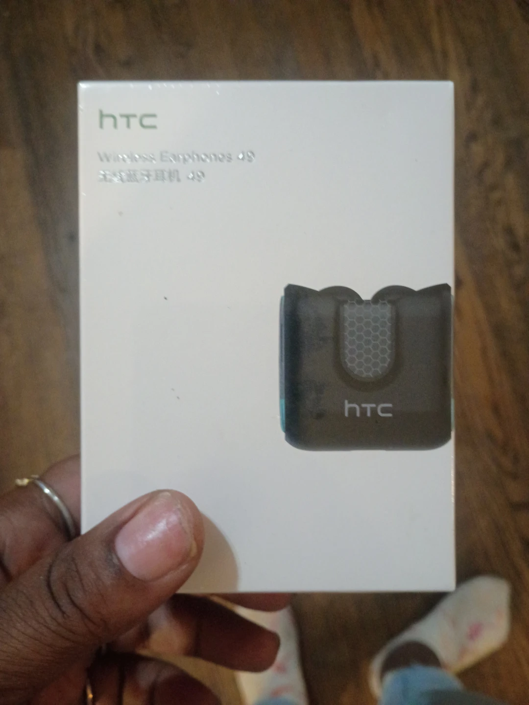 HTC Wireless Earphones 49